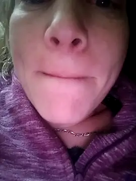 wLESLYMOSw online show from 01-19-25, 08:50