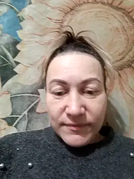 wLESLYMOSw online show from 02-01-25, 09:54