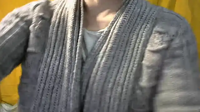 wLESLYMOSw online show from 02-20-25, 07:52