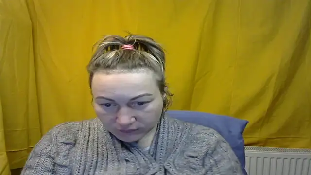 wLESLYMOSw online show from 02-17-25, 08:16