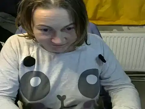 wLESLYMOSw online show from 12-09-24, 09:48