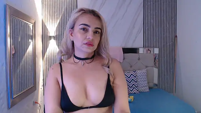 ashley  tylor online show from 04-19-26, 03:29