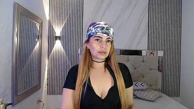 ashley  tylor online show from 01-05-26, 10:24