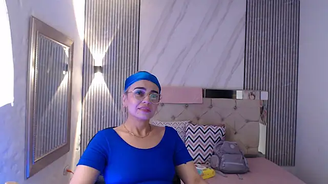 ashley  tylor online show from 02-22-26, 01:19