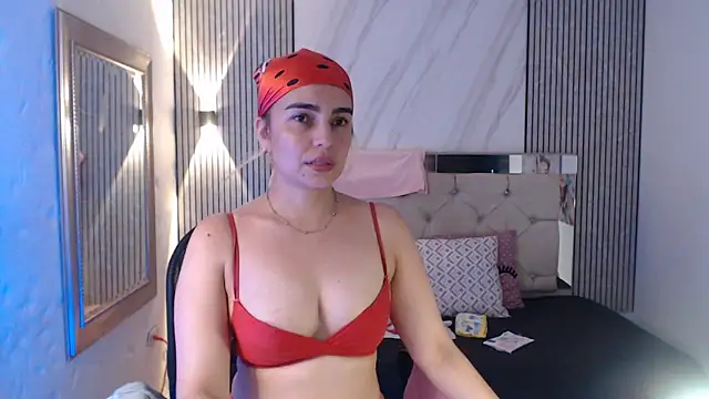 ashley  tylor online show from 05-09-26, 08:23