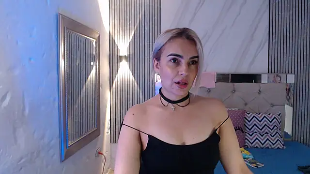 ashley  tylor online show from 04-20-26, 10:11