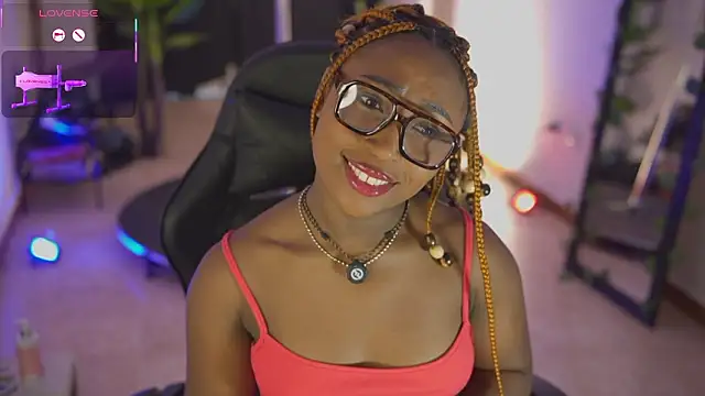 EmmaSanzz  online show from 03-05-26, 11:51