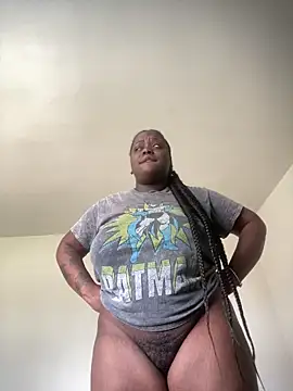 fantasygyal online show from 05-17-26, 03:56