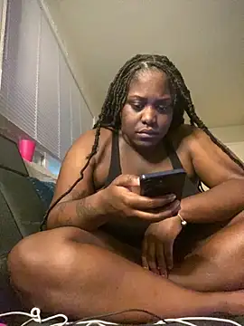 fantasygyal online show from 05-25-26, 04:01