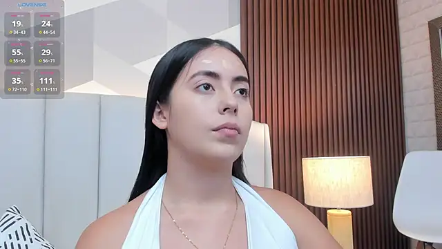 Julietasantos   online show from 05-14-26, 06:38