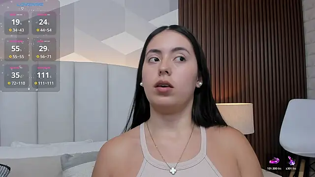 Julietasantos   online show from 01-13-26, 06:34