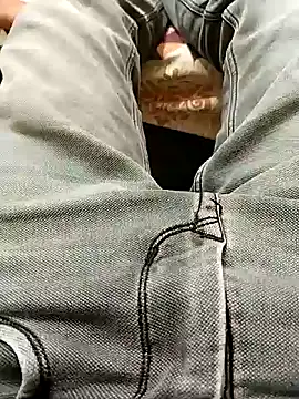 Snapshot of sravan357 chatting on 09-19-25, 11:36 sravan357 online show from 09-19-25, 11:36