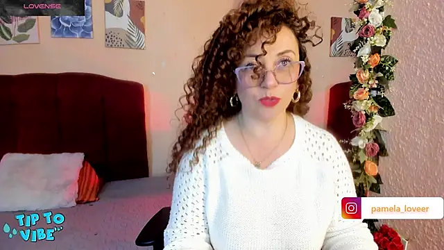 Snapshot of pamela_bell chatting on 01-20-25, 04:45 pamela bell online show from 01-20-25, 04:45