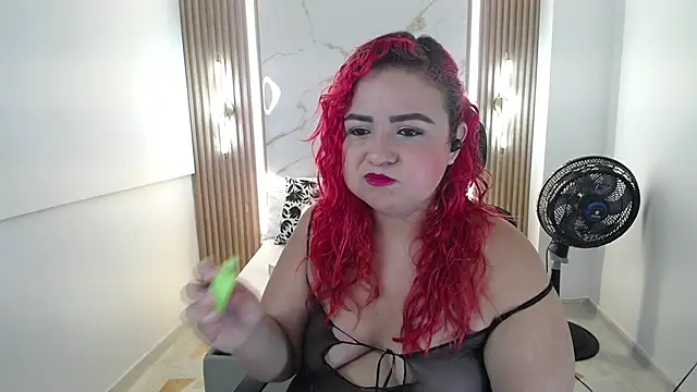 Mariana Rojas online show from 02-10-26, 05:28