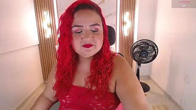 Snapshot of Mariana_Rojas chatting on 06-25-26, 04:21 Mariana Rojas online show from 06-25-26, 04:21