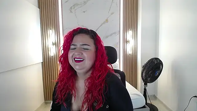 Mariana Rojas online show from 03-06-26, 05:13