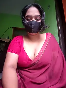 Snapshot of Kotha_-Moni chatting on 04-26-26, 12:41 Kotha -Moni online show from 04-26-26, 12:41