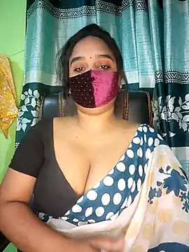 Snapshot of Kotha_-Moni chatting on 04-26-26, 01:30 Kotha -Moni online show from 04-26-26, 01:30