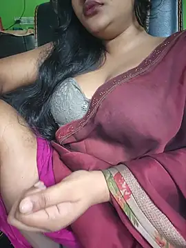 Snapshot of Kotha_-Moni chatting on 05-20-26, 02:30 Kotha -Moni online show from 05-20-26, 02:30