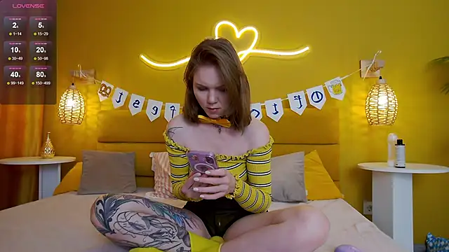 lessysweety online show from 09-21-25, 03:22