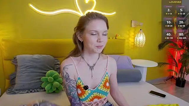 lessysweety online show from 05-25-26, 03:39