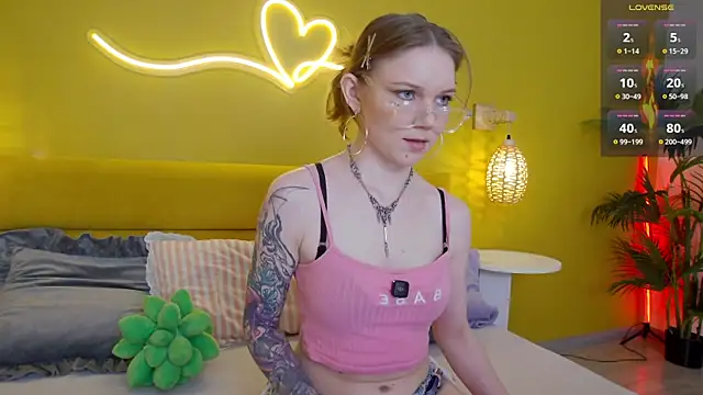 lessysweety online show from 05-22-26, 02:31