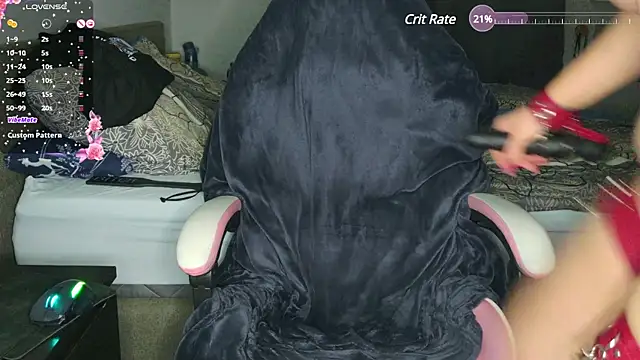 Snapshot of Sunshine-Darkness chatting on 01-07-25, 04:05 Sunshine-Darkness online show from 01-07-25, 04:05