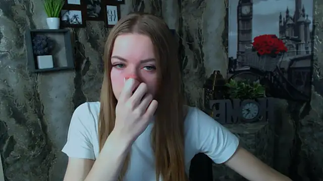 AliceFlirtt  online show from 11-28-25, 08:36