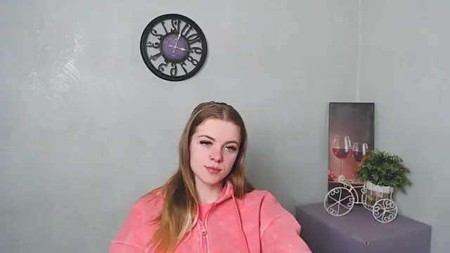 AliceFlirtt  online show from 02-11-25, 02:46