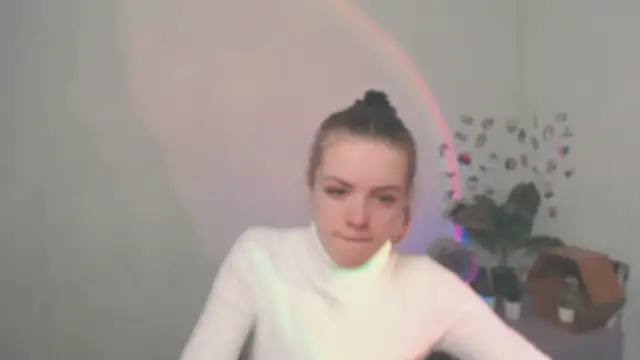 AliceFlirtt  online show from 01-12-26, 12:45