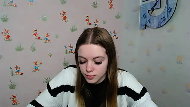 AliceFlirtt  online show from 02-21-25, 03:21