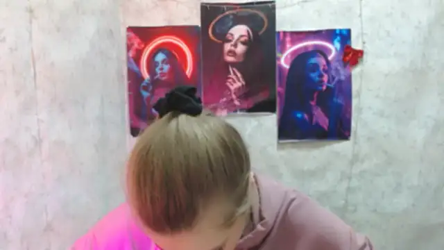 AliceFlirtt  online show from 12-18-25, 02:43