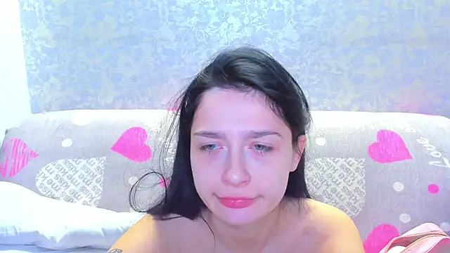 Snapshot of Vanessa_Florence chatting on 02-14-26, 01:17 Vanessa Florence online show from 02-14-26, 01:17