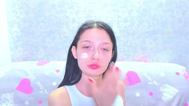 Snapshot of Vanessa_Florence chatting on 07-16-26, 01:24 Vanessa Florence online show from 07-16-26, 01:24