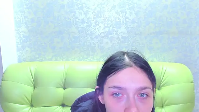 Vanessa Florence online show from 05-14-26, 01:02