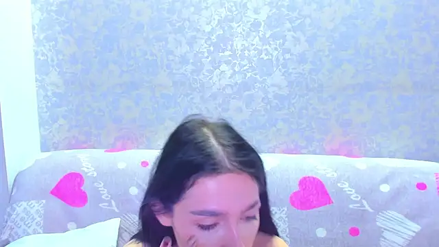 Vanessa Florence online show from 04-23-26, 01:12