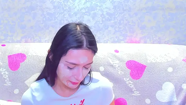 Vanessa Florence online show from 11-30-25, 01:39