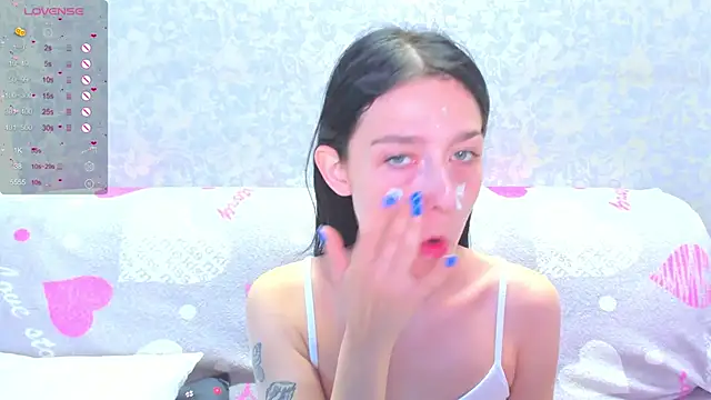Snapshot of Vanessa_Florence chatting on 06-10-26, 01:07 Vanessa Florence online show from 06-10-26, 01:07