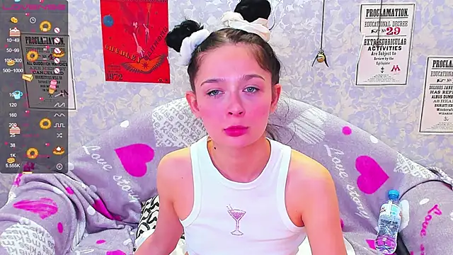 Vanessa Florence online show from 02-08-25, 06:22