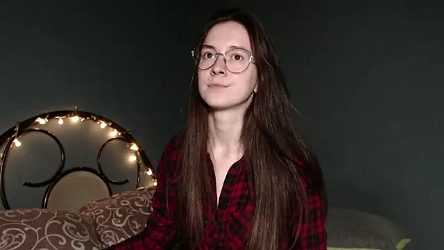 wow  kelly online show from 10-04-25, 03:24