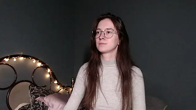 wow  kelly online show from 09-18-25, 02:42