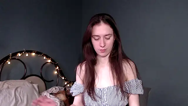 wow  kelly online show from 04-21-26, 02:56