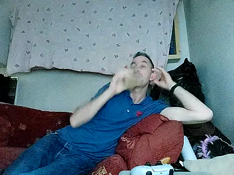 irishtommy1986 online show from 07-26-26, 08:27