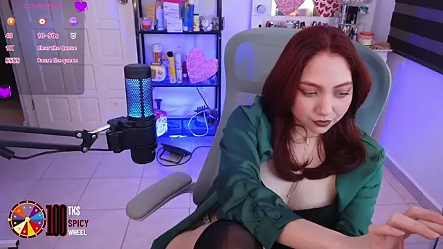 LilyVelvett online show from 02-26-26, 03:39