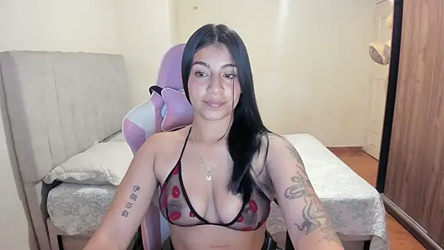 julieth hot69 online show from 05-20-26, 07:49