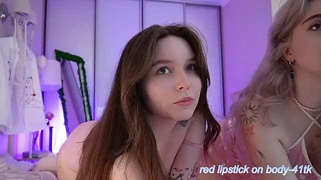 your favoritegirls online show from 05-12-26, 06:47
