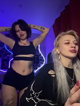 Dooubletroublee online show from 04-12-26, 09:51