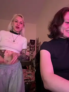 Dooubletroublee online show from 05-26-26, 03:37