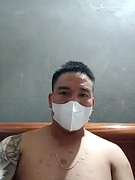 Snapshot of Vvvvvieett chatting on 10-24-25, 01:21 Vvvvvieett online show from 10-24-25, 01:21