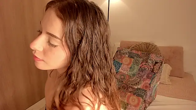 Lady lacey05 online show from 01-10-26, 12:39